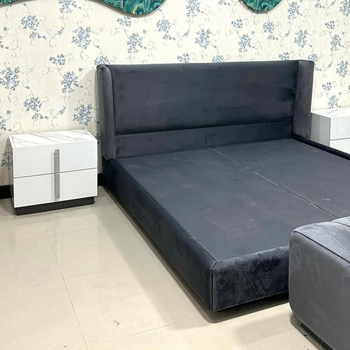 LowPro Relax Bedroom Set