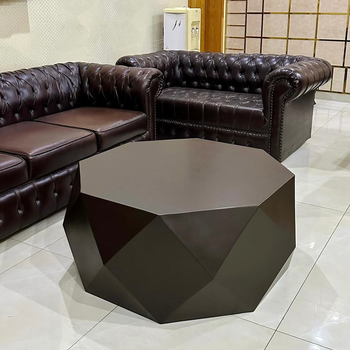 Chesterfield & Hexagonal Centre Piece